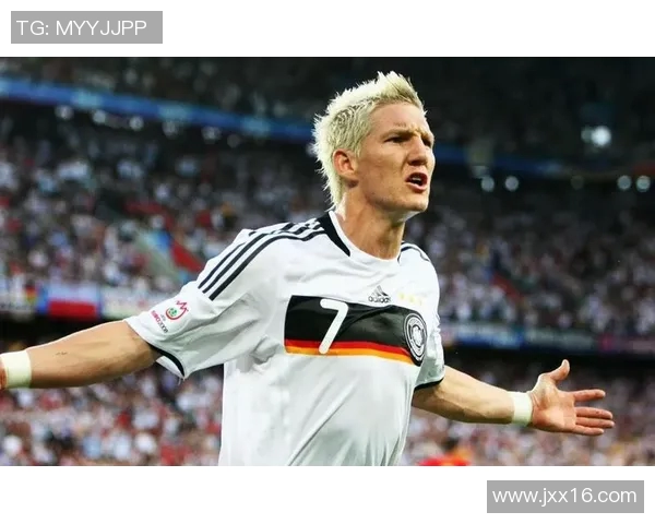 足球明星化身路人街头踢球惊艳瞬间引发热议视频曝光 足球明星化身路人街头踢球惊艳瞬间引发热议视频曝光