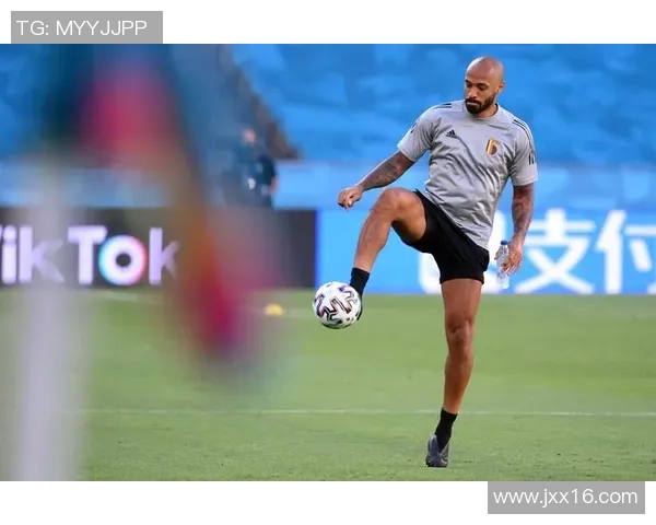 足球明星亨利的宗教信仰揭秘他是否是穆斯林引发热议